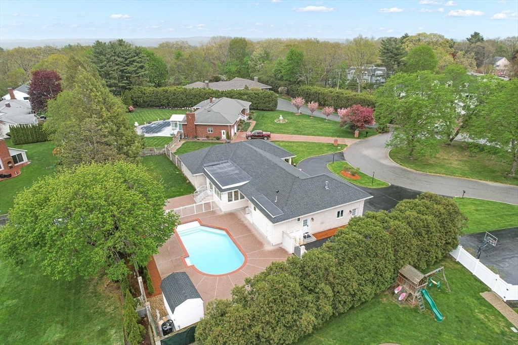 10 Viking Road Winchester, MA 01890 - Photo 40 of 41