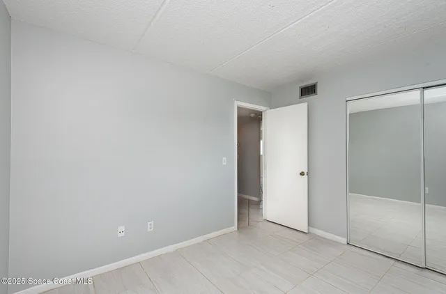 $130,000 | 1001 West Eau Gallie Boulevard, Unit 205, Melbourne, FL 32935