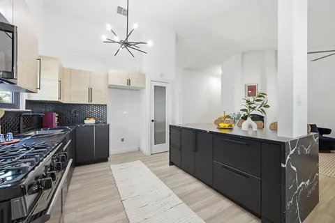 $650,000 | 11916 Bittern Hollow, Austin, TX 78758