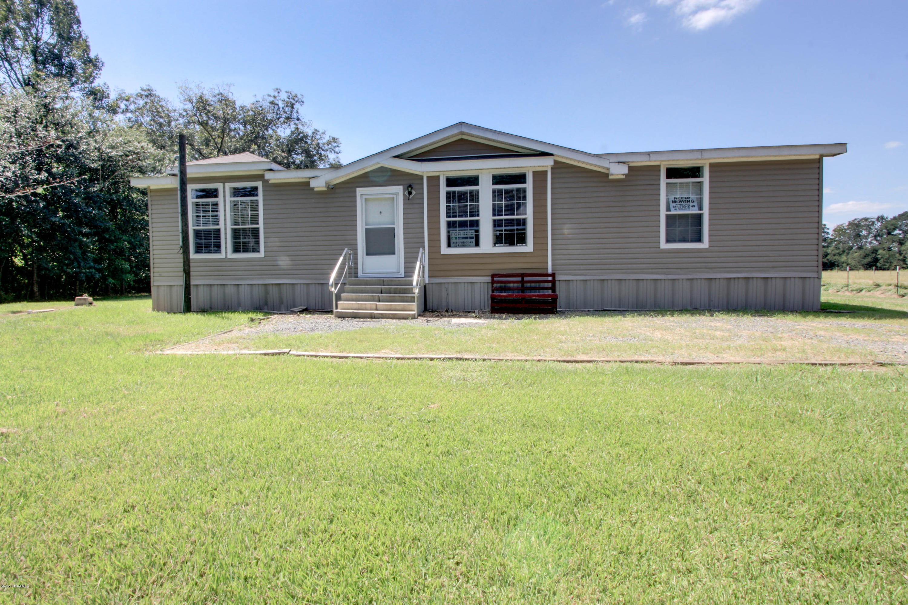 384 Ovey Benoit Road Opelousas, LA 70570 - Photo 1 of 14 IMG_3247