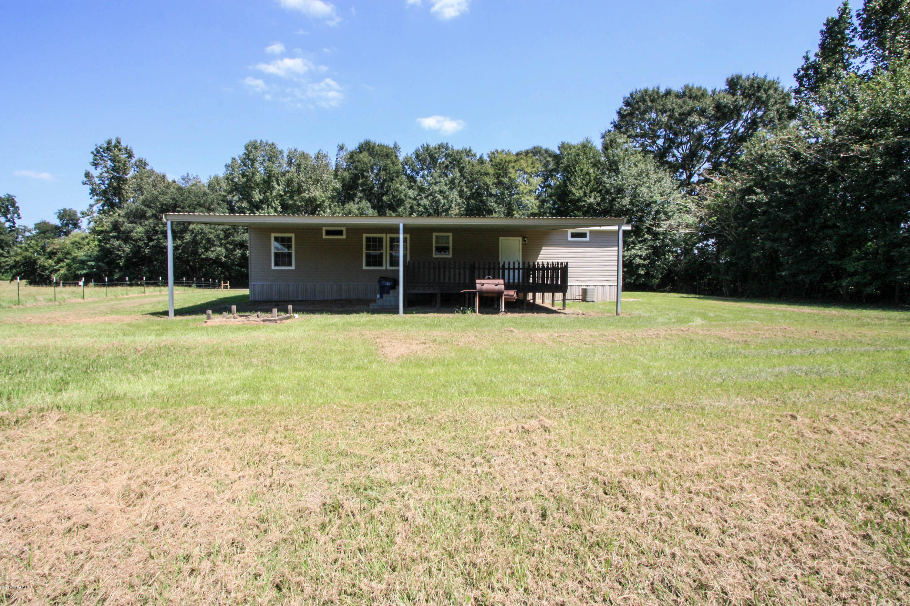 384 Ovey Benoit Road Opelousas, LA 70570 - Photo 14 of 14 IMG_3252-2