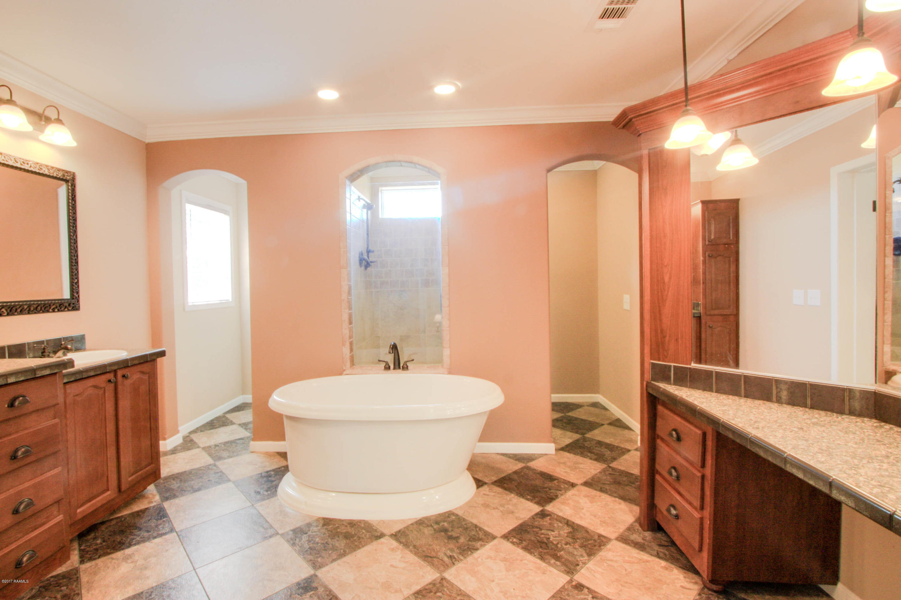384 Ovey Benoit Road Opelousas, LA 70570 - Photo 8 of 14 IMG_3268