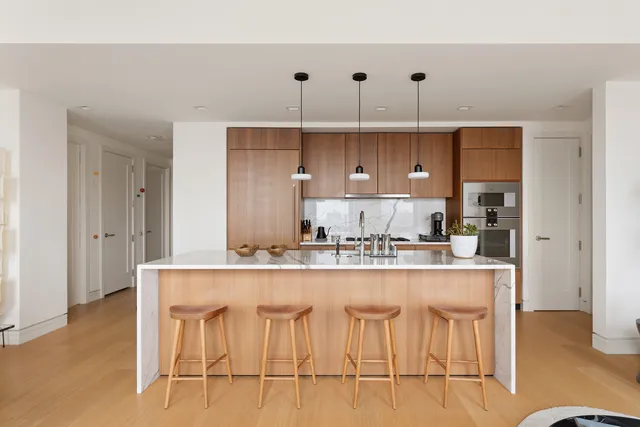 $2,950,000 | 242 Broome Street, Unit 11A | Lower East Side