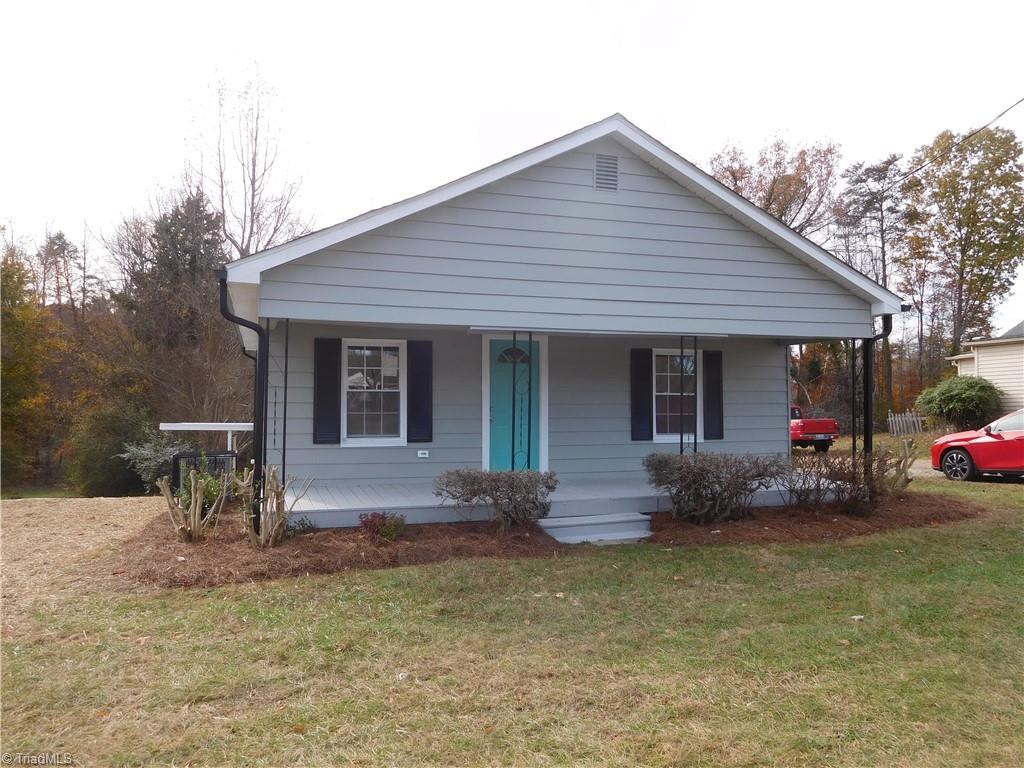 3830 Robinhood Road Winston-Salem, NC 27106 - Photo 1 of 30 WELCOME HOME! ENJOY THIS SUPER CUTE 3BR/1BA COZY RANCH!