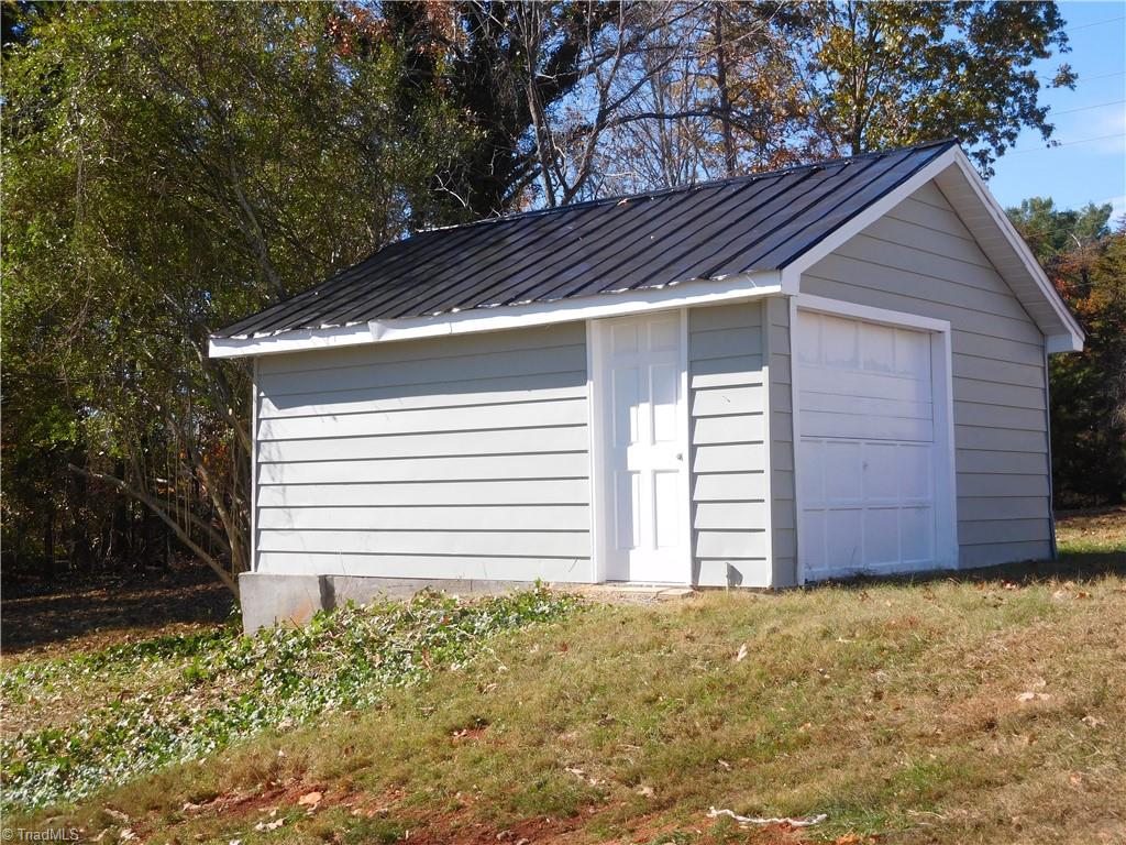 3830 Robinhood Road Winston-Salem, NC 27106 - Photo 30 of 30 DETACHED ONE CAR GARAGE/STORAGE BUILDING