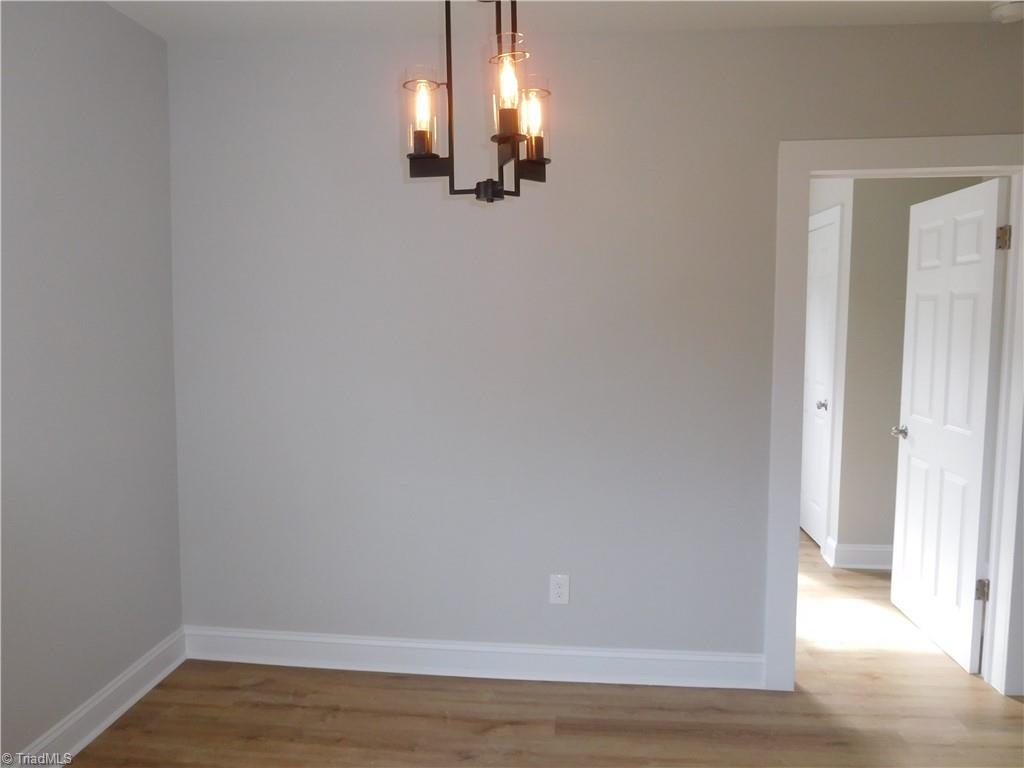 3830 Robinhood Road Winston-Salem, NC 27106 - Photo 8 of 30 DINING ROOM.