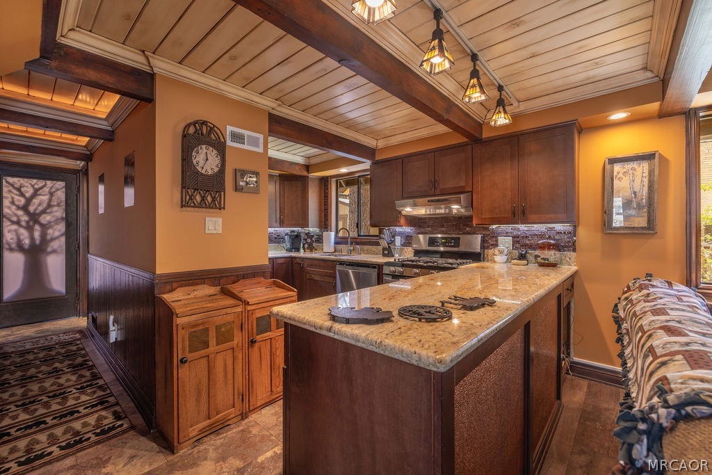 802 Conklin Road Big Bear Lake, CA 92315 - Photo 27 of 52