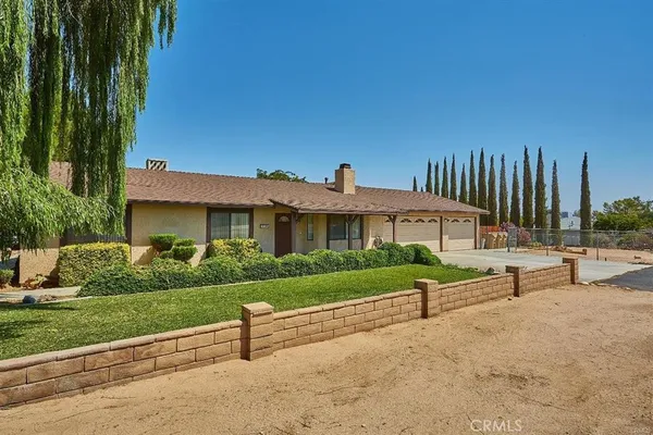 $440,000 | 18126 Fairburn Street, Hesperia, CA 92345