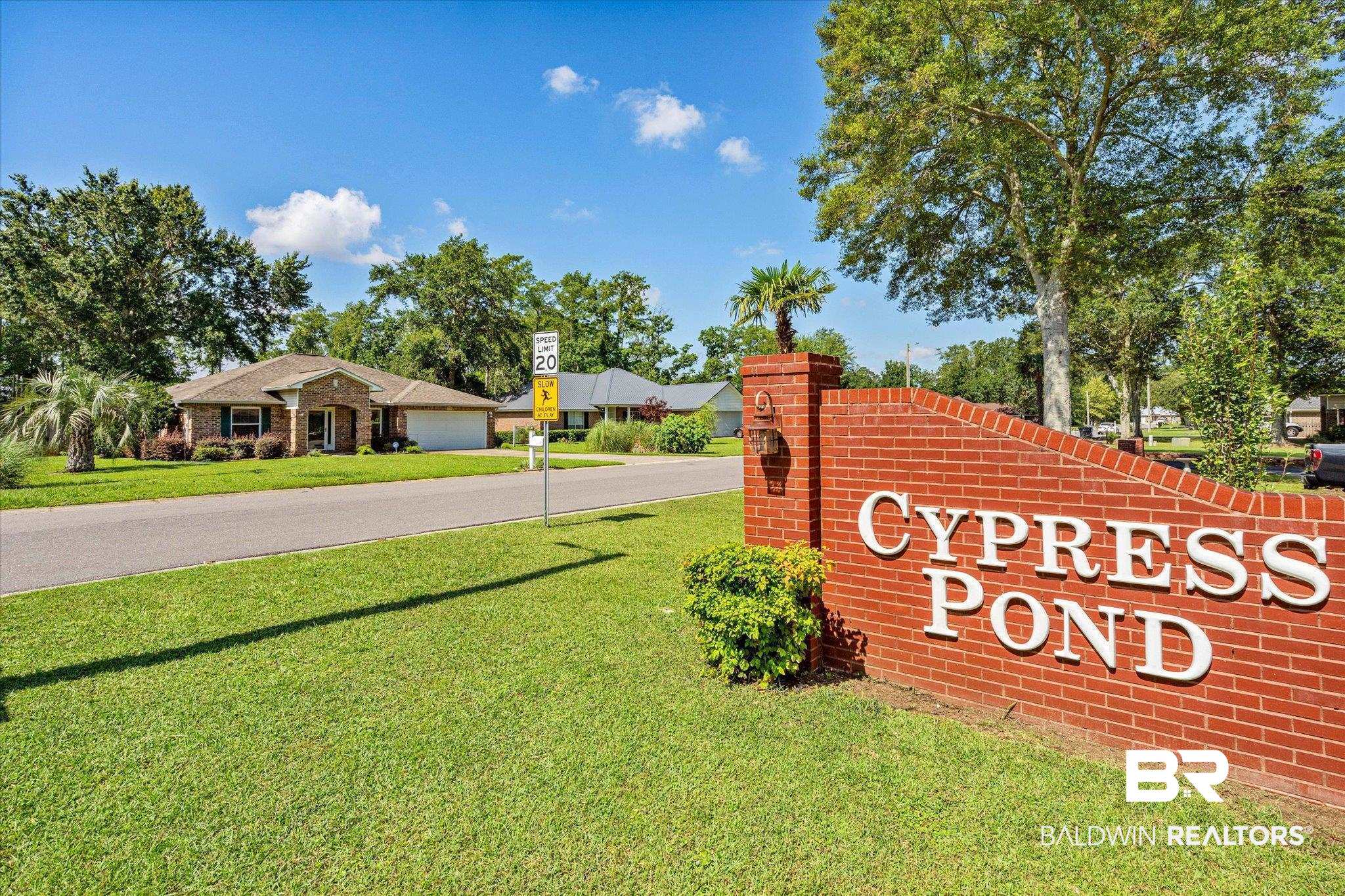 1924 South Bay Street Foley, AL 36535 - Photo 41 of 42 Welcome Home!!