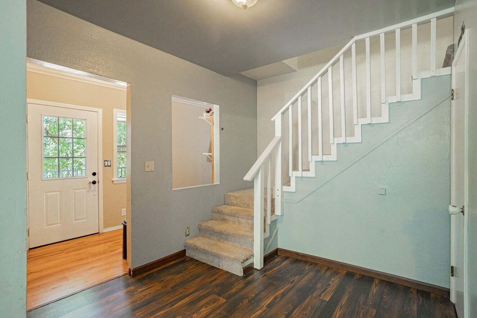 1457 Granite Hill Road Grants Pass, OR 97526 - Photo 9 of 22 Granite stairs
