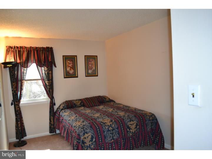 3264 Tara Road Philadelphia, PA 19154 - Photo 14 of 22 Bedroom 2