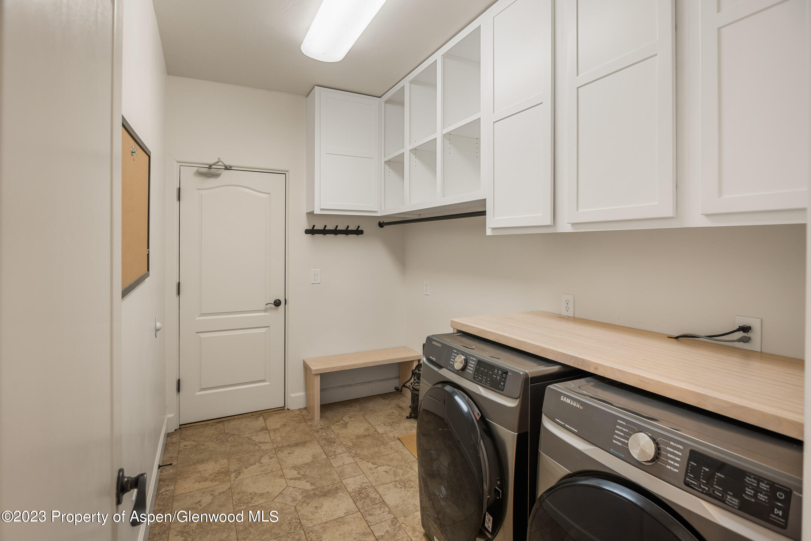 1148 County Road 237 Silt, CO 81652 - Photo 24 of 80 a utility room with dryer and washer