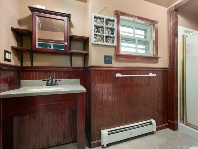 $325,000 | 8 Chapel Street, Jeffersonville, NY 12748