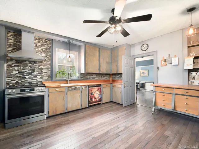 $325,000 | 8 Chapel Street, Jeffersonville, NY 12748