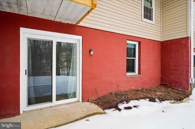 $305,000 | 656 Newbridge Court, Unit 4656, Arnold, MD 21012