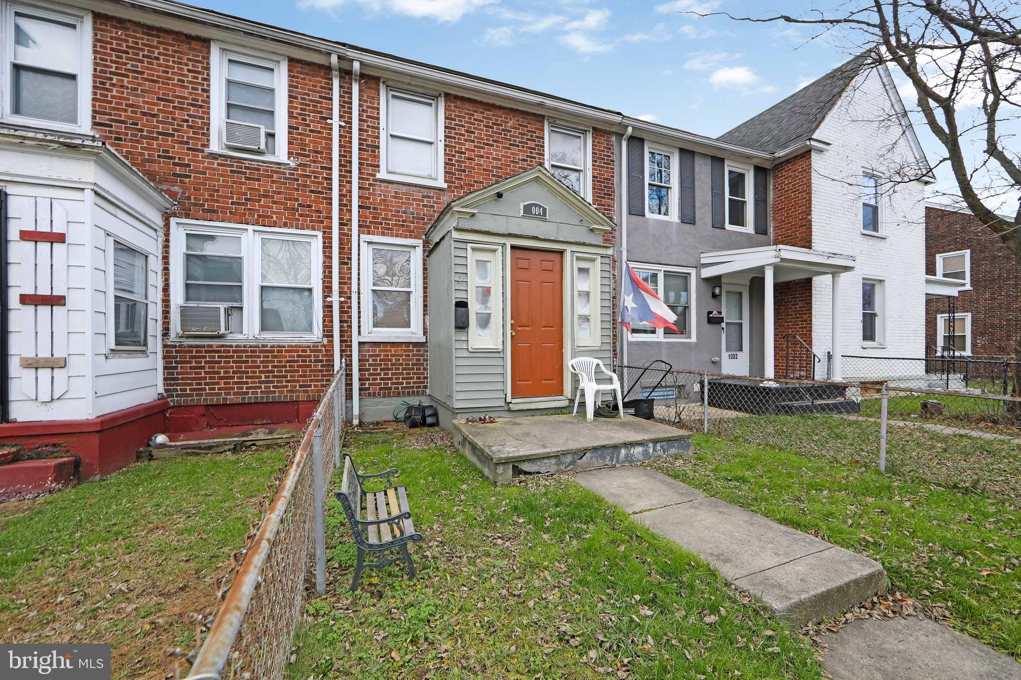 1004 Niagara Road Camden, NJ 08104 - Photo 2 of 22