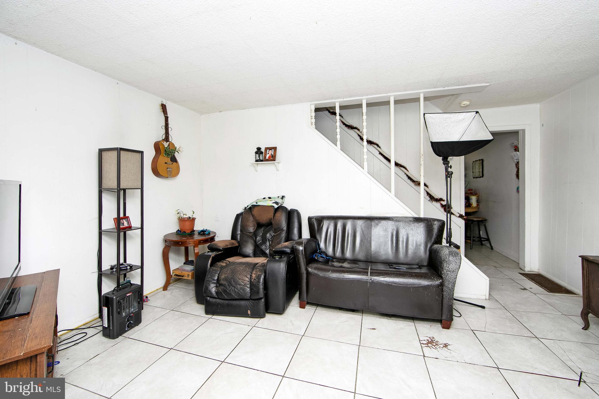 1004 Niagara Road Camden, NJ 08104 - Photo 4 of 22