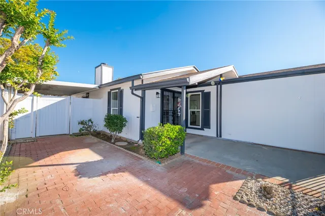 a view of a entryway door of the house