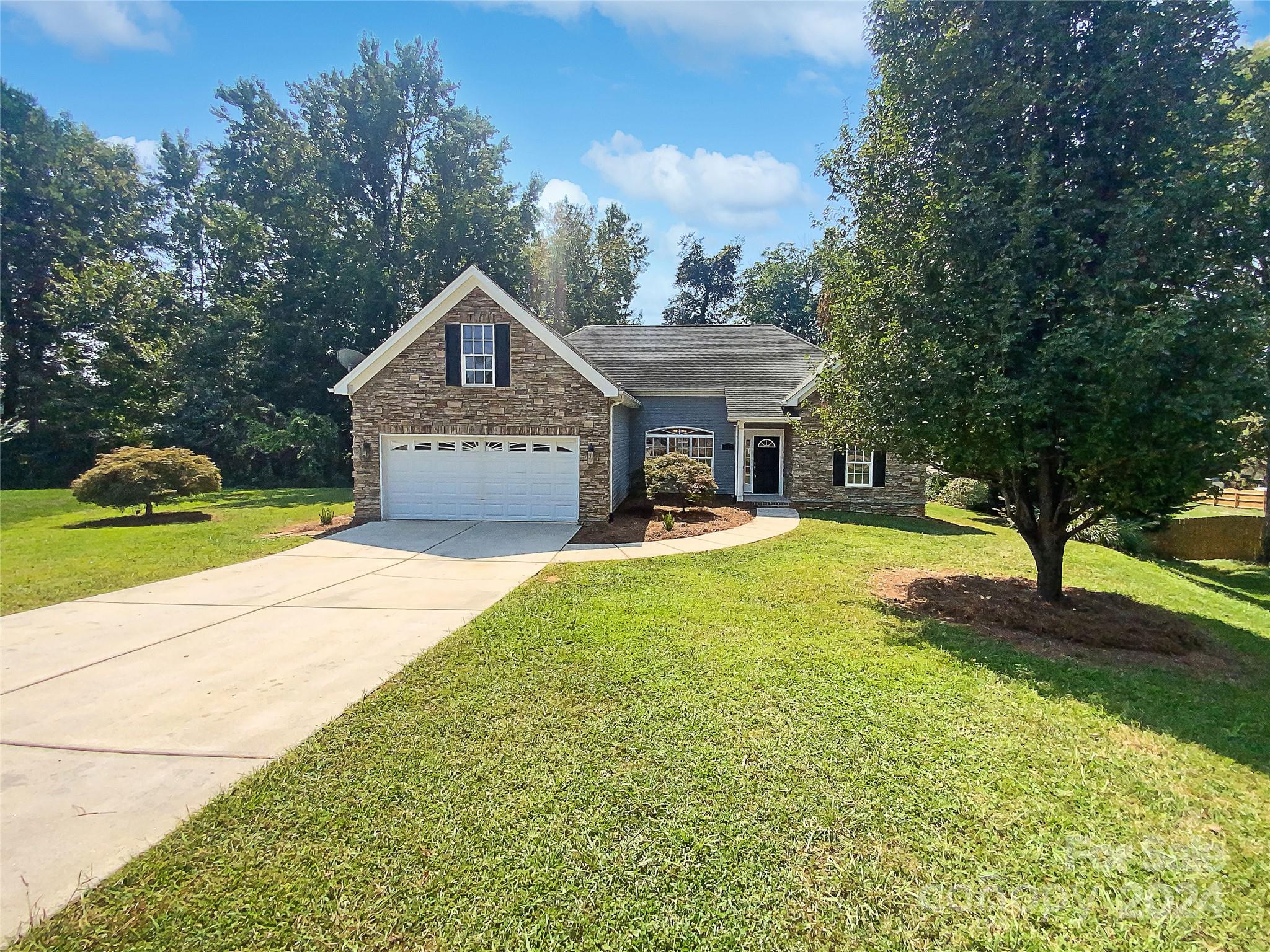 127 Princess Loop Troutman, NC 28166 - Photo 1 of 20 Gallery Image 1