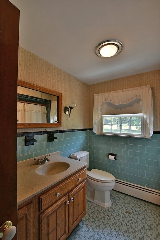 105 Cooper Avenue Woonsocket, RI 02895 - Photo 8 of 16