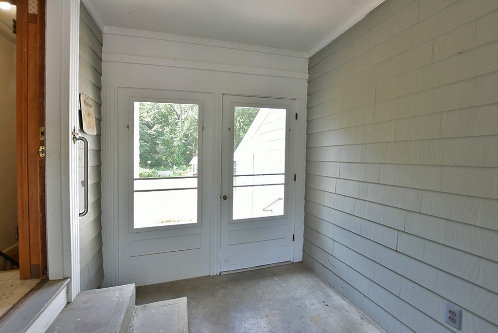 105 Cooper Avenue Woonsocket, RI 02895 - Photo 10 of 16
