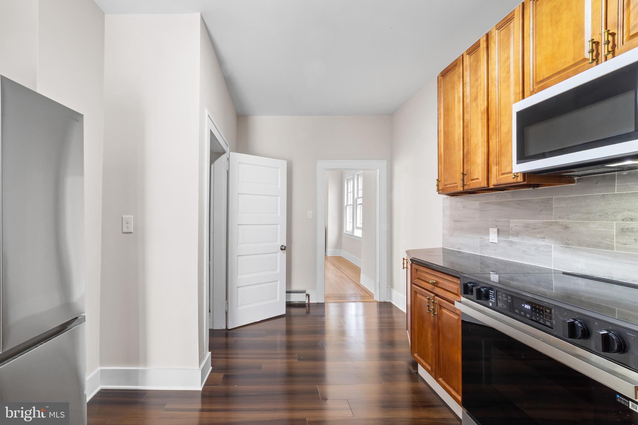 30 Chestnut Street Salem, NJ 08079 - Photo 7 of 25