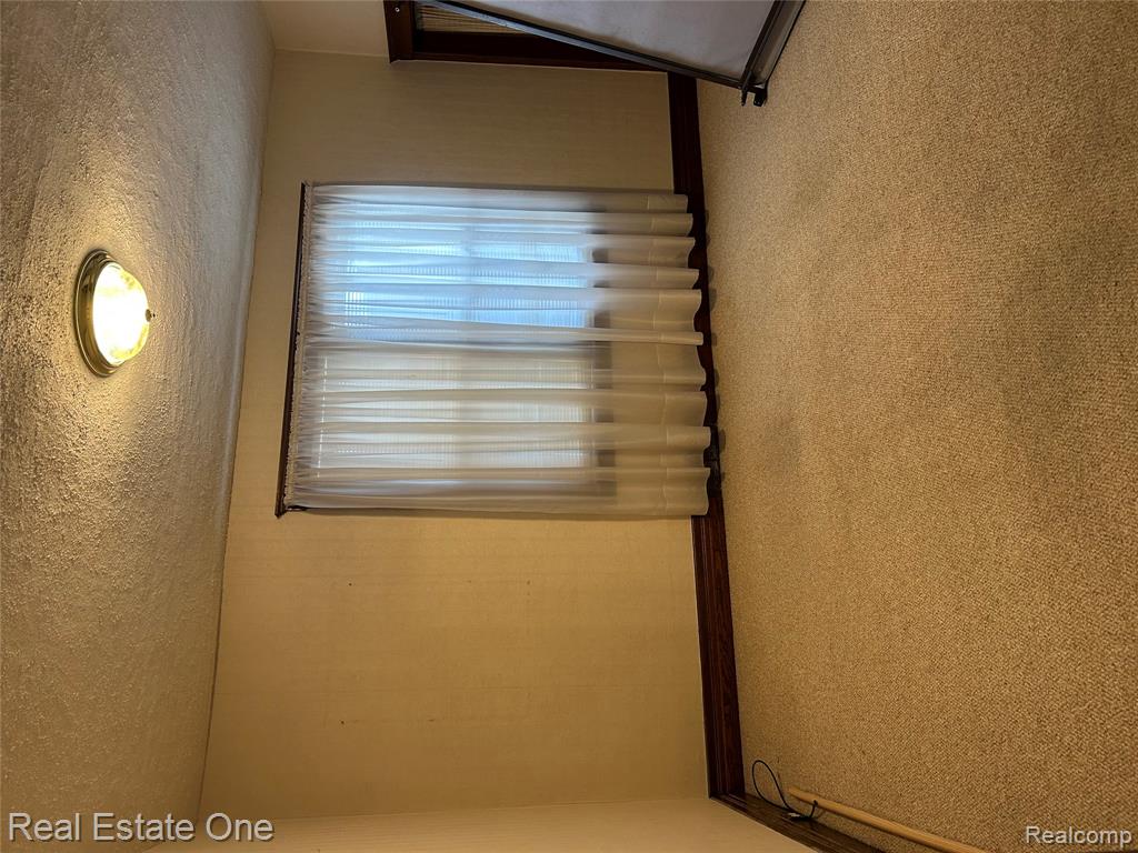 14212 Northline Road Southgate, MI 48195 - Photo 16 of 24