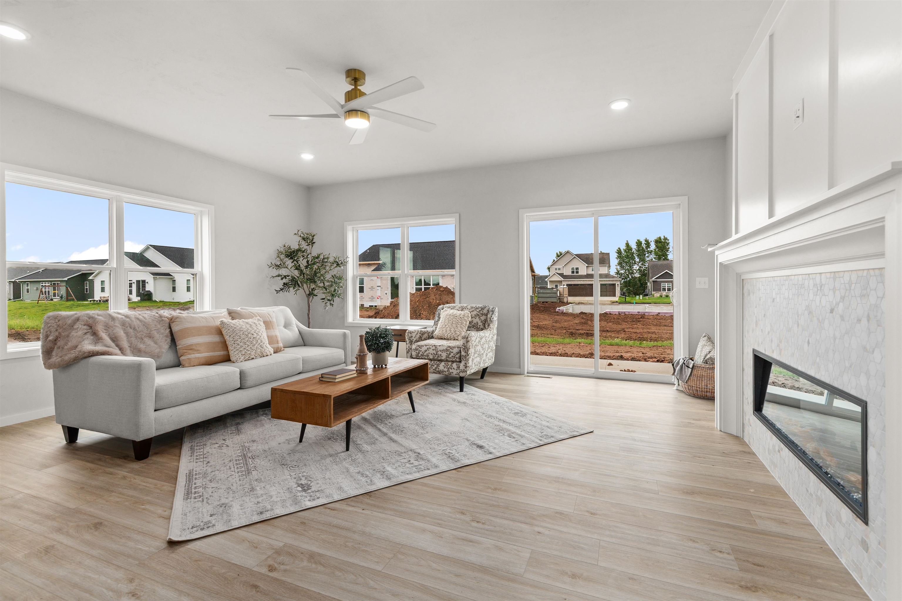 3687 East Callalilly Lane Appleton, WI 54913 - Photo 2 of 18