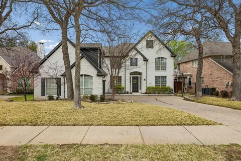 $830,000 | 808 Edgewood Drive, Keller, TX 76248