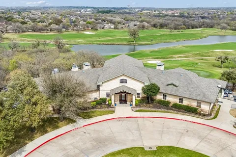 $830,000 | 808 Edgewood Drive, Keller, TX 76248
