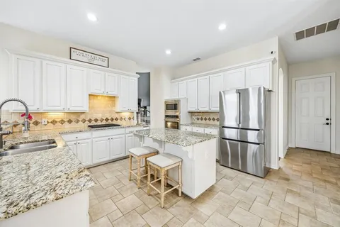 $830,000 | 808 Edgewood Drive, Keller, TX 76248