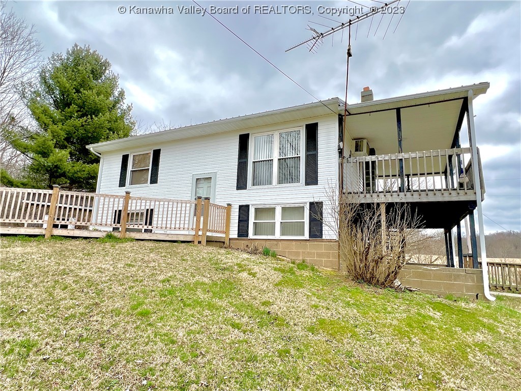 245 Grayson Road Point Pleasant, WV 25550 - Photo 1 of 47 Gallery Image 1