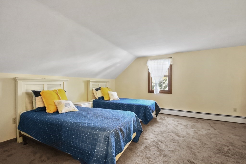 25 Ruth Avenue Dracut, MA 01826 - Photo 19 of 27 Gallery Image 19