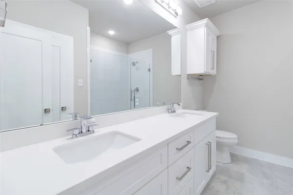 $2,300 | 9101 Noel Street, Unit A, Houston, TX 77033