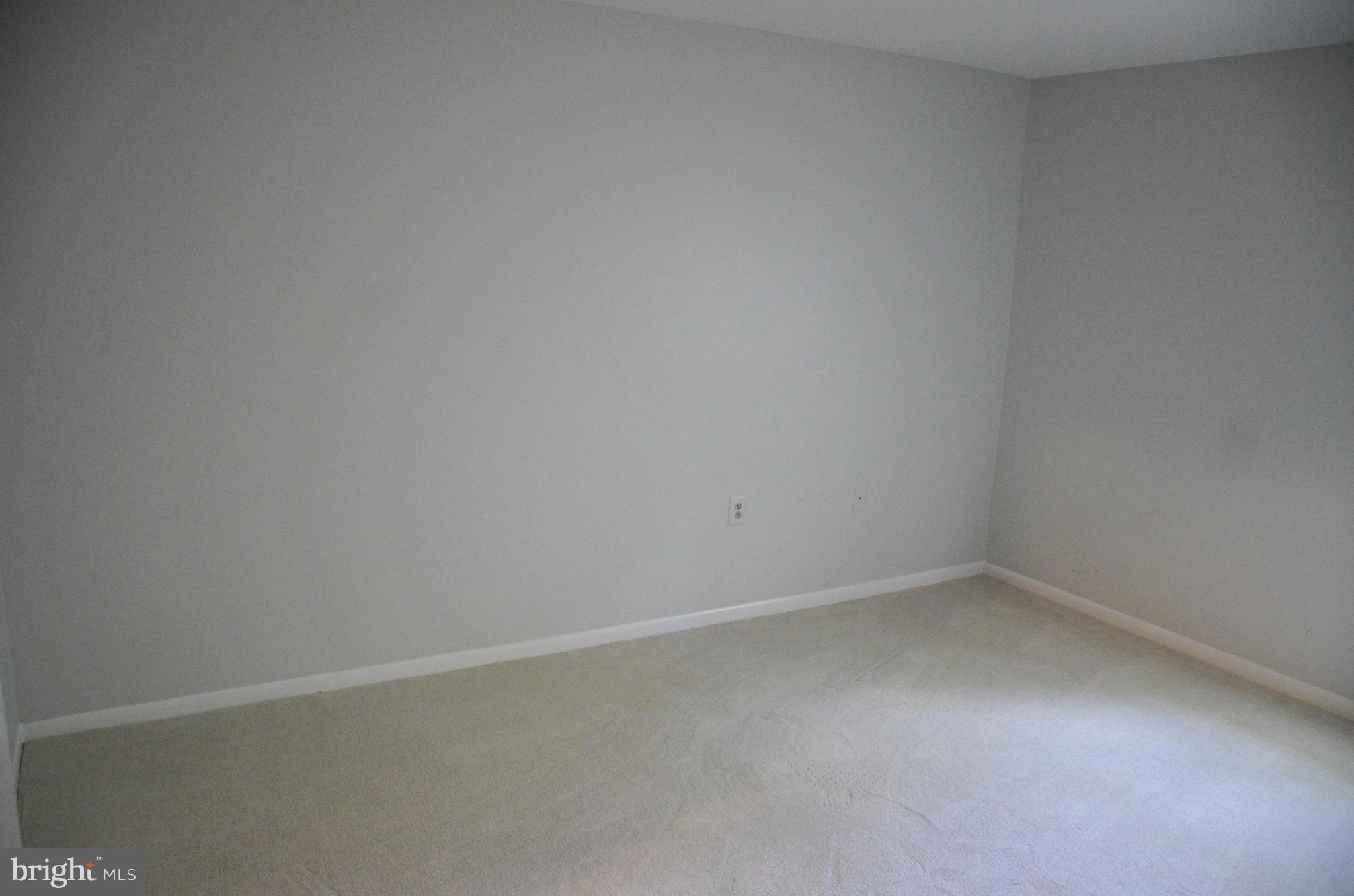 1424 Northgate Square, Unit 22B Reston, VA 20190 - Photo 9 of 16 Bedroom (Master)