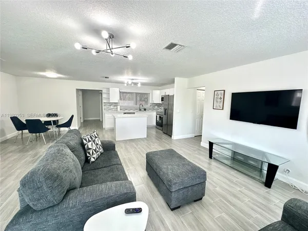 $3,150 | 3511 Quentin Avenue, Boynton Beach, FL 33436