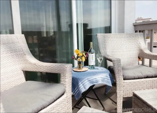 $5,300 | 66 Kingston Court West, Coronado, CA 92118