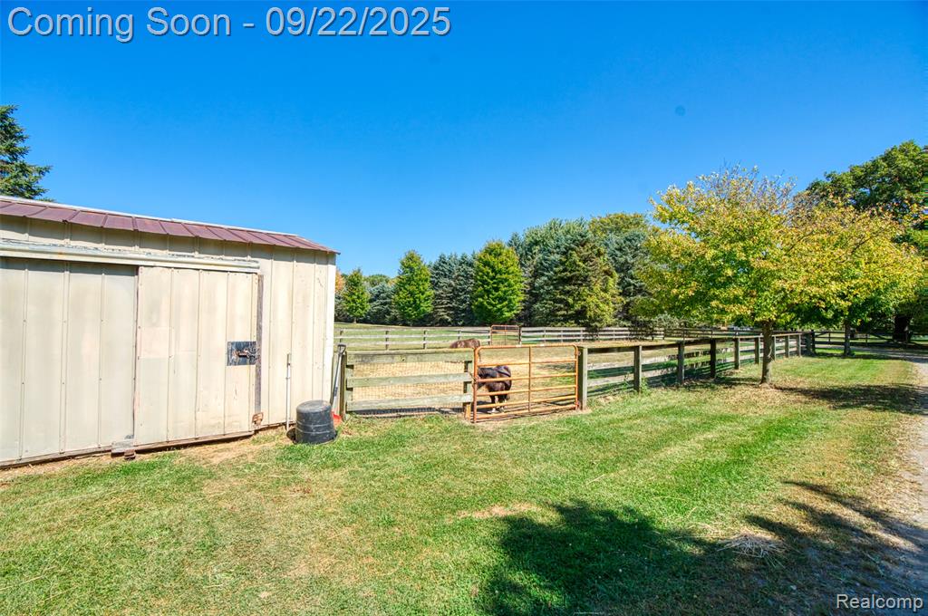 9511 West Allen Road Fowlerville, MI 48836 - Photo 62 of 98