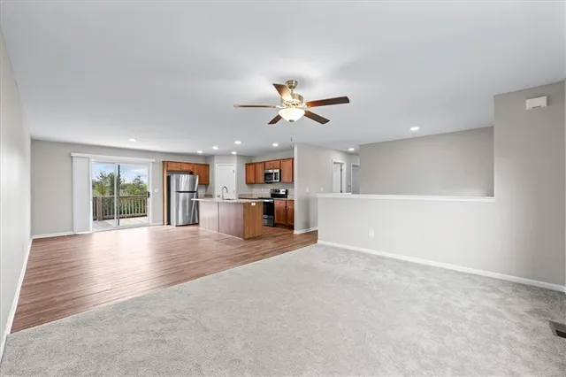 $325,000 | 9707 East 222nd Street, Peculiar, MO 64078