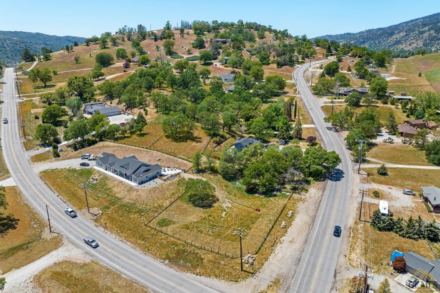 Undisclosed Address Tehachapi, CA 93561 - Photo 47 of 57