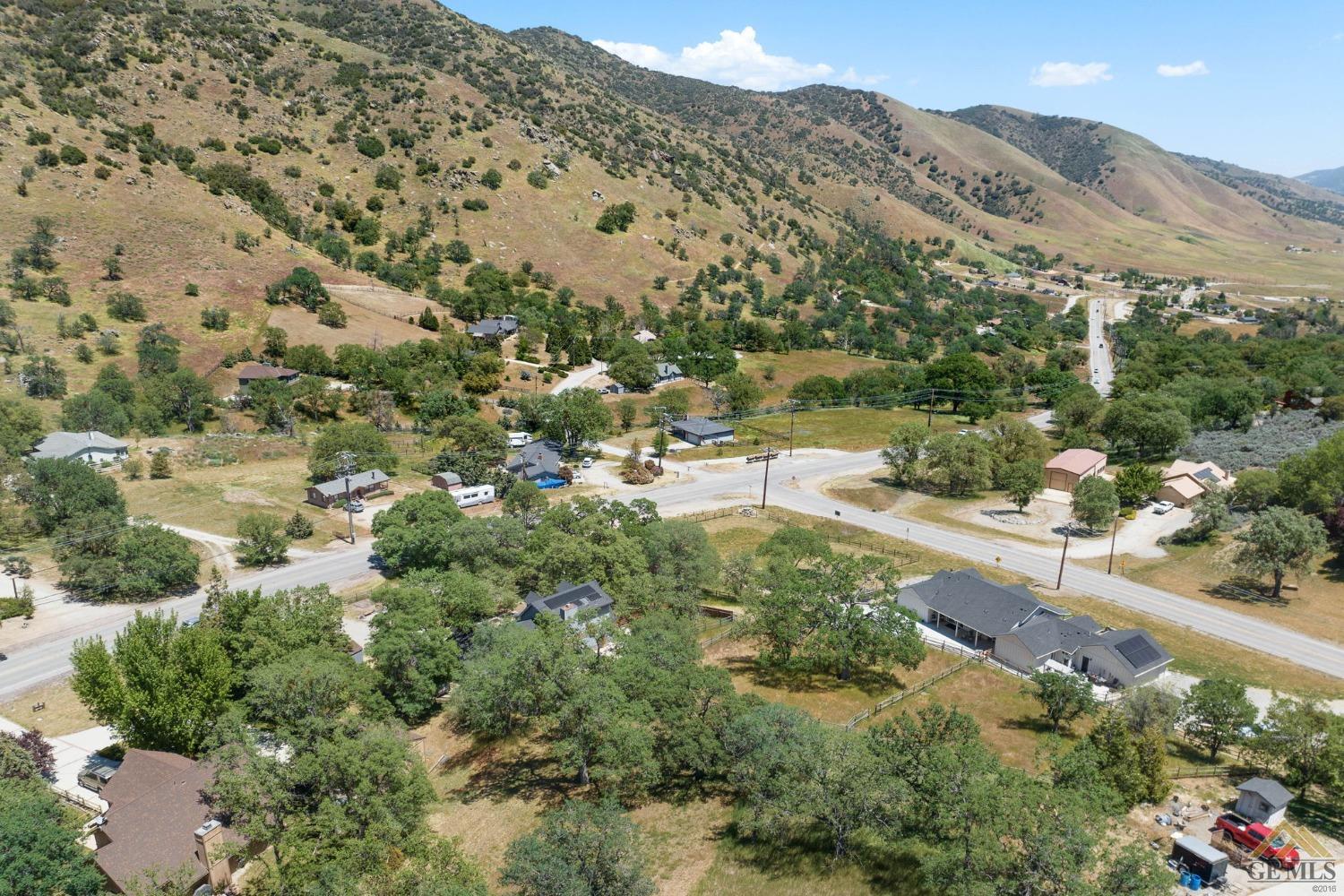 Undisclosed Address Tehachapi, CA 93561 - Photo 49 of 57