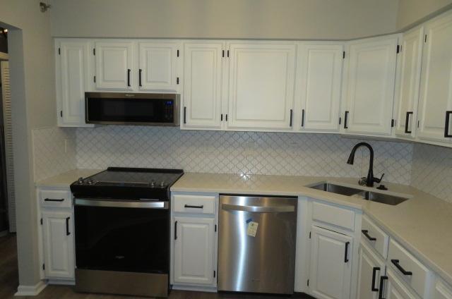 3801 West 98th Street, Unit 402 Bloomington, MN 55431 - Photo 5 of 23