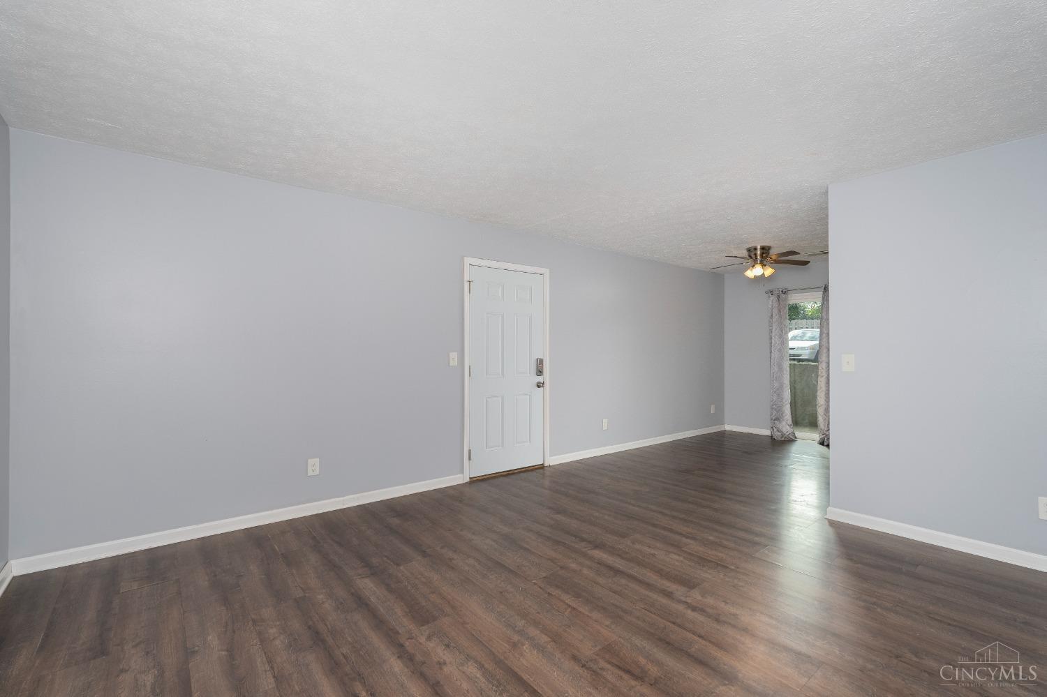 6626 River Road Cincinnati, OH 45233 - Photo 9 of 20 Gallery Image 9