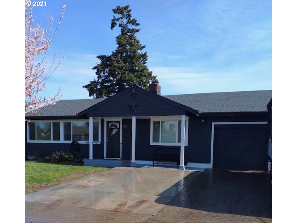 1727 Carter Lane Springfield, OR 97477 - Photo 1 of 13