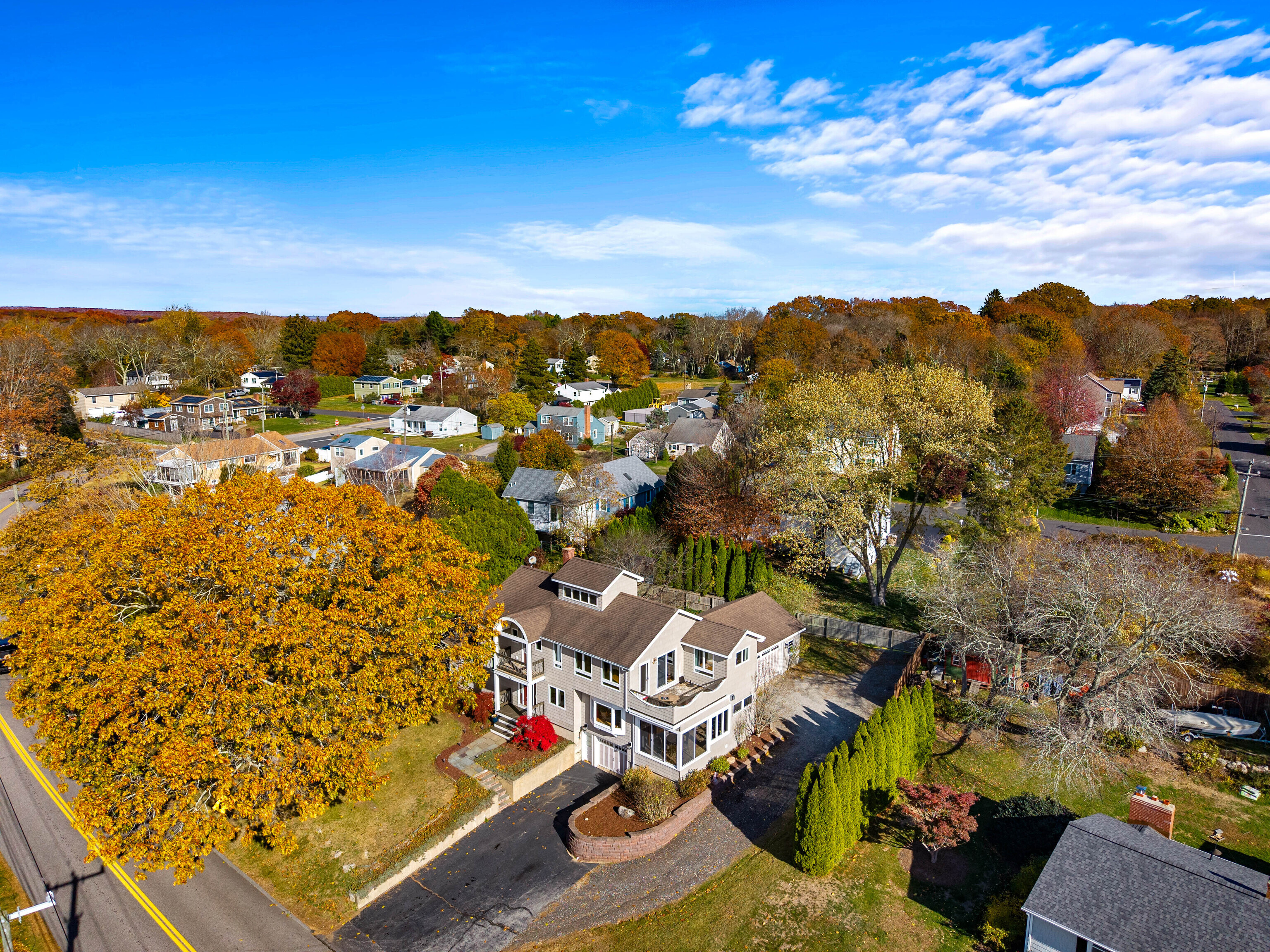 46 Old Black Point Road East Lyme, CT 06357 - Photo 3 of 40 a view of city and mountain