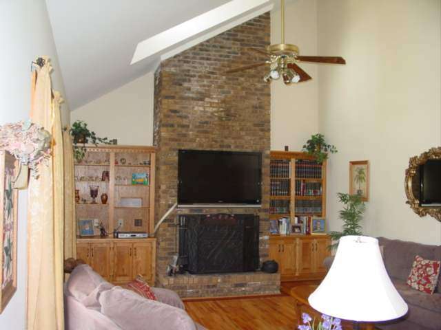 701 Hampton Road Liberty, SC 29657 - Photo 3 of 24