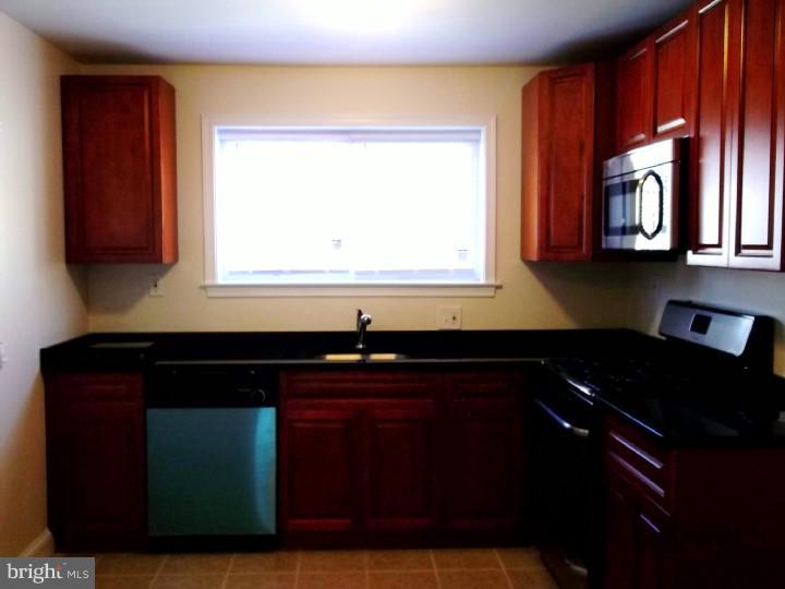 7716 Temple Road Philadelphia, PA 19150 - Photo 12 of 25 Kitchen