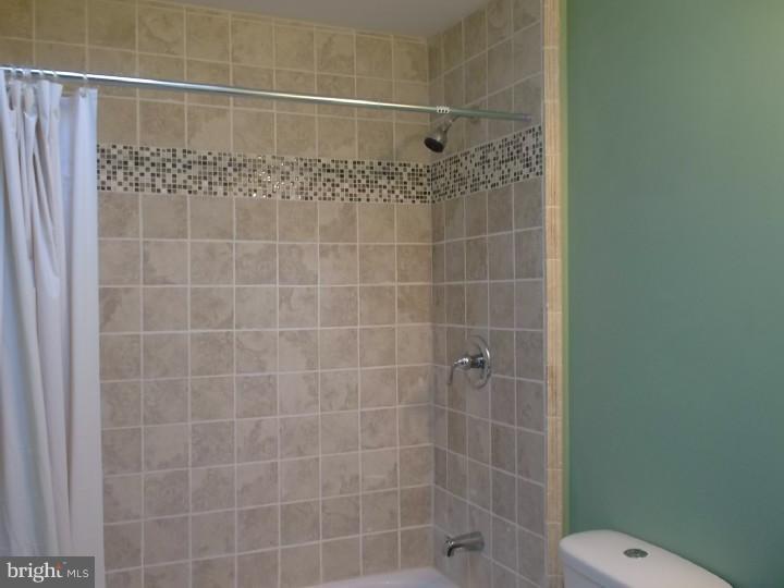 7716 Temple Road Philadelphia, PA 19150 - Photo 20 of 25 Bathroom
