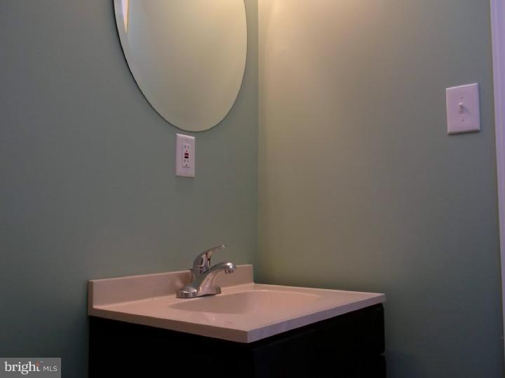 7716 Temple Road Philadelphia, PA 19150 - Photo 21 of 25 Bathroom