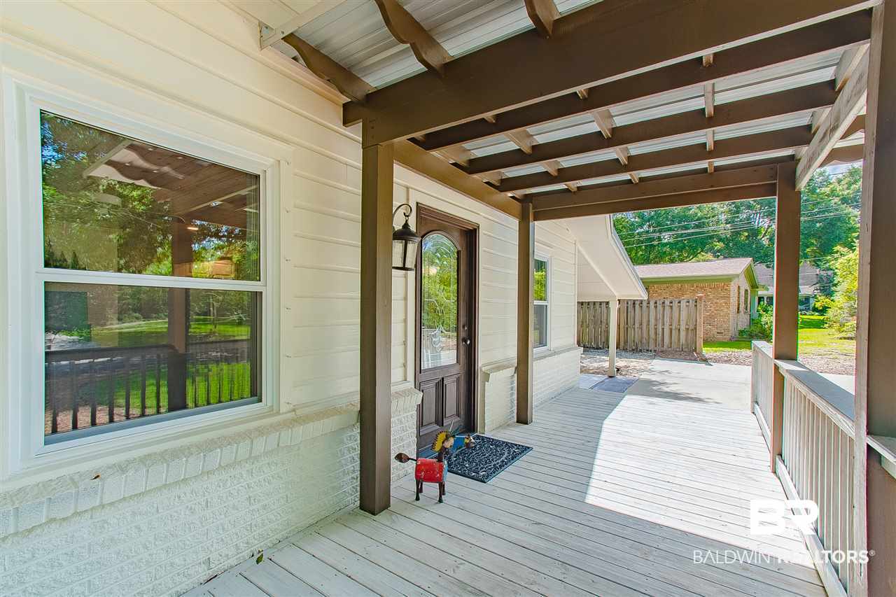 419 Rosa Avenue Fairhope, AL 36532 - Photo 6 of 33